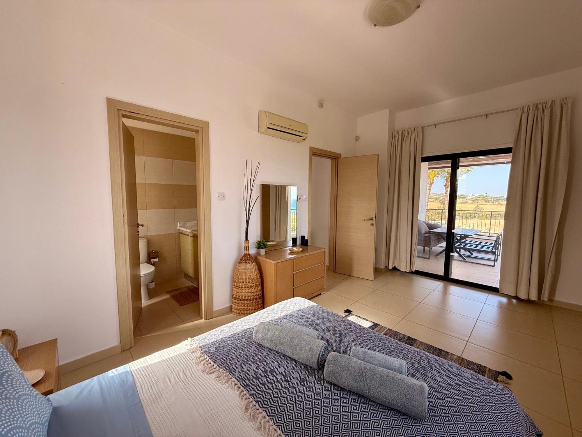 Villa Hera Agios Theodoros Екстер'єр фото